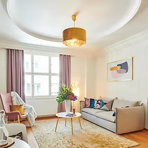 Palace Dlouha - Old Town Apartment Prag